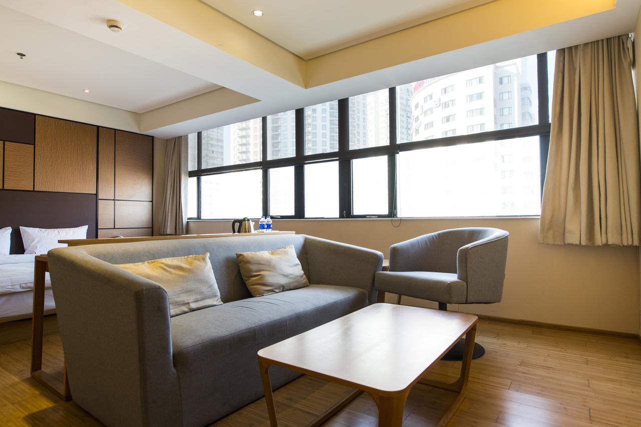 Ji Hotel Shanghai Hongqiao Transport Hub Linkong Zone Bagian luar foto