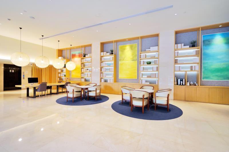 Ji Hotel Shanghai Hongqiao Transport Hub Linkong Zone Bagian luar foto