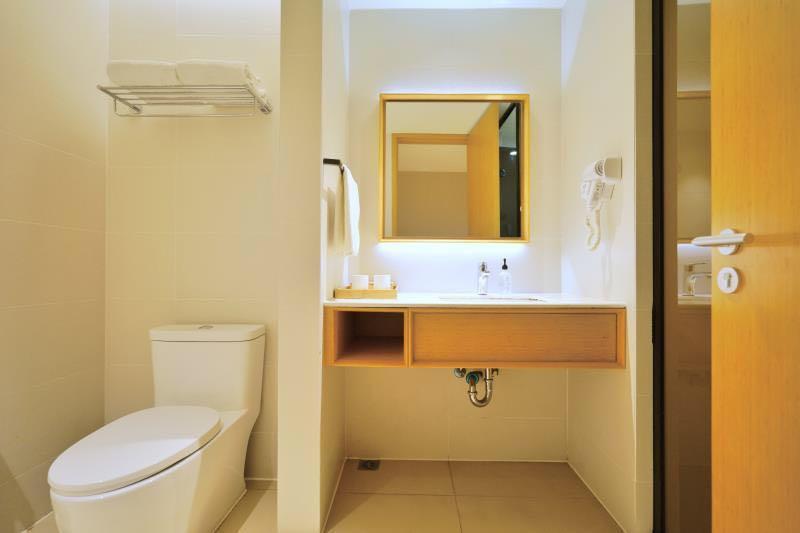 Ji Hotel Shanghai Hongqiao Transport Hub Linkong Zone Bagian luar foto